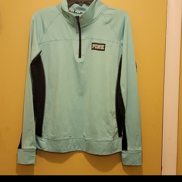 4 Pink Tops - Picture 7 of 15